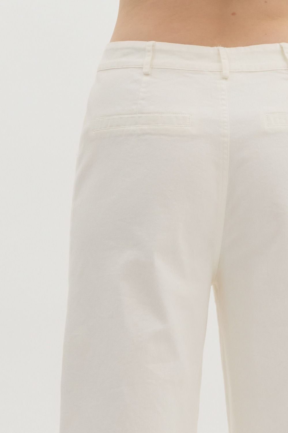 Entro White Wide Leg Pants