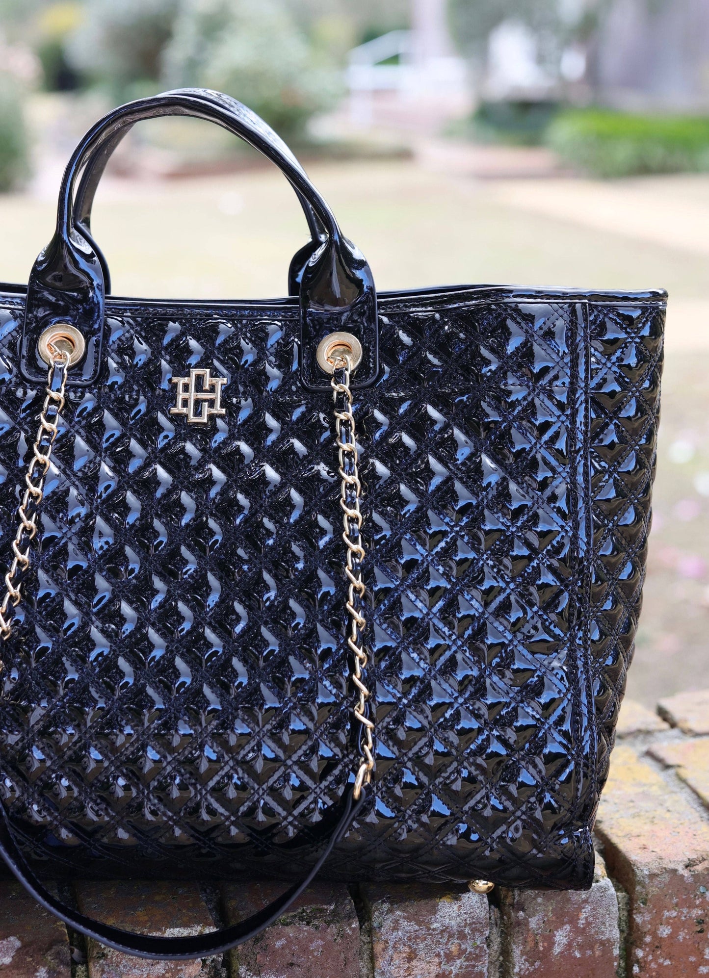 Melissa Tote Bag BLACK PATENT SQ