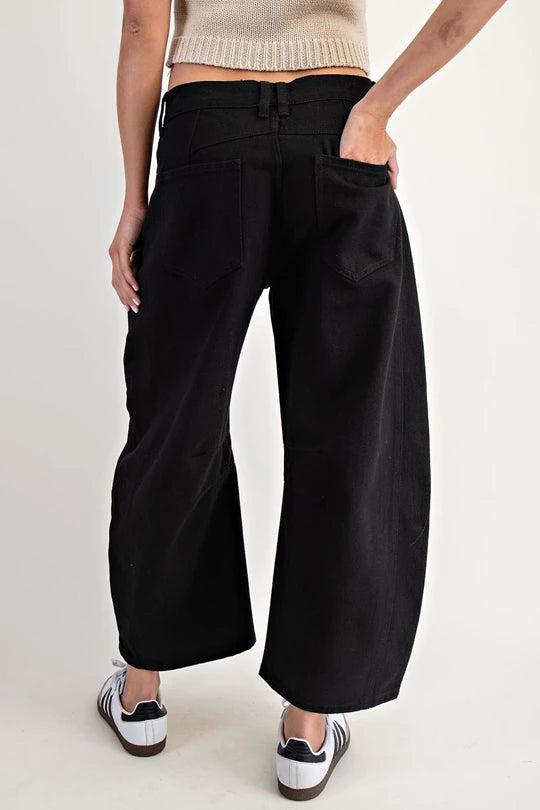 Eesome Black Barrel Jeans