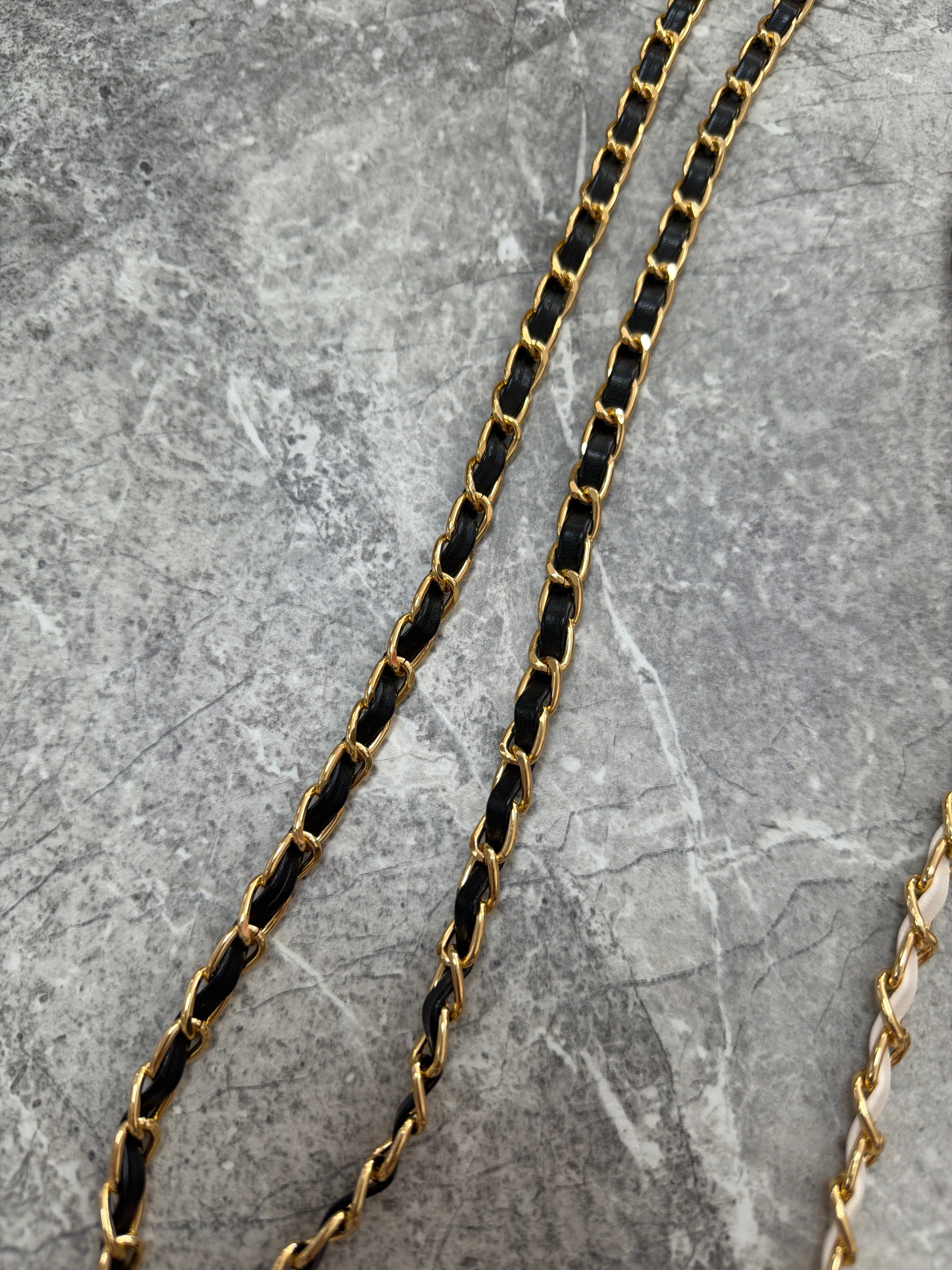 Crossbody phone straps