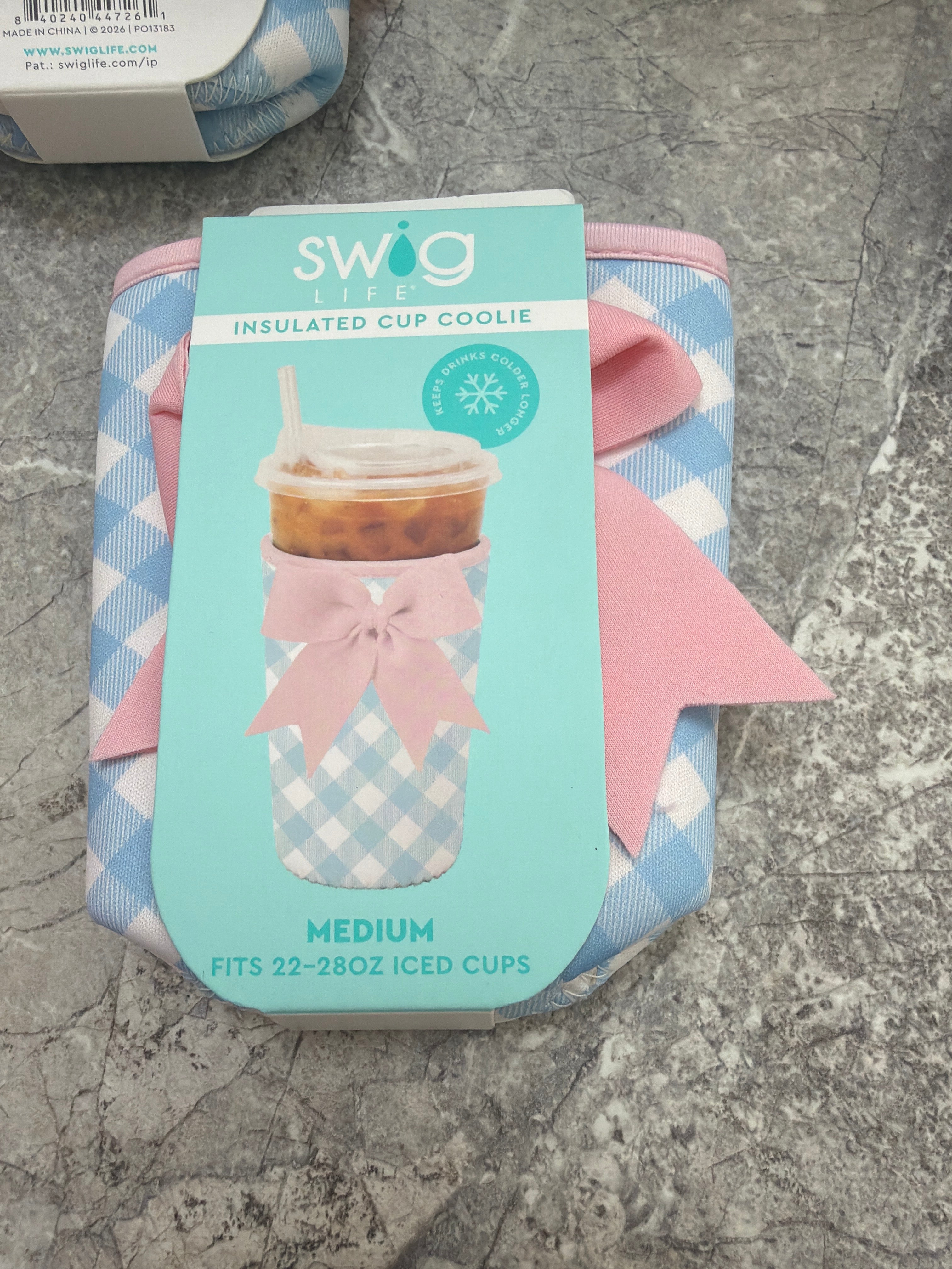 SWIG GINGHAM
Medium Iced Cup Coolie fits 22 oz-28 oz cups