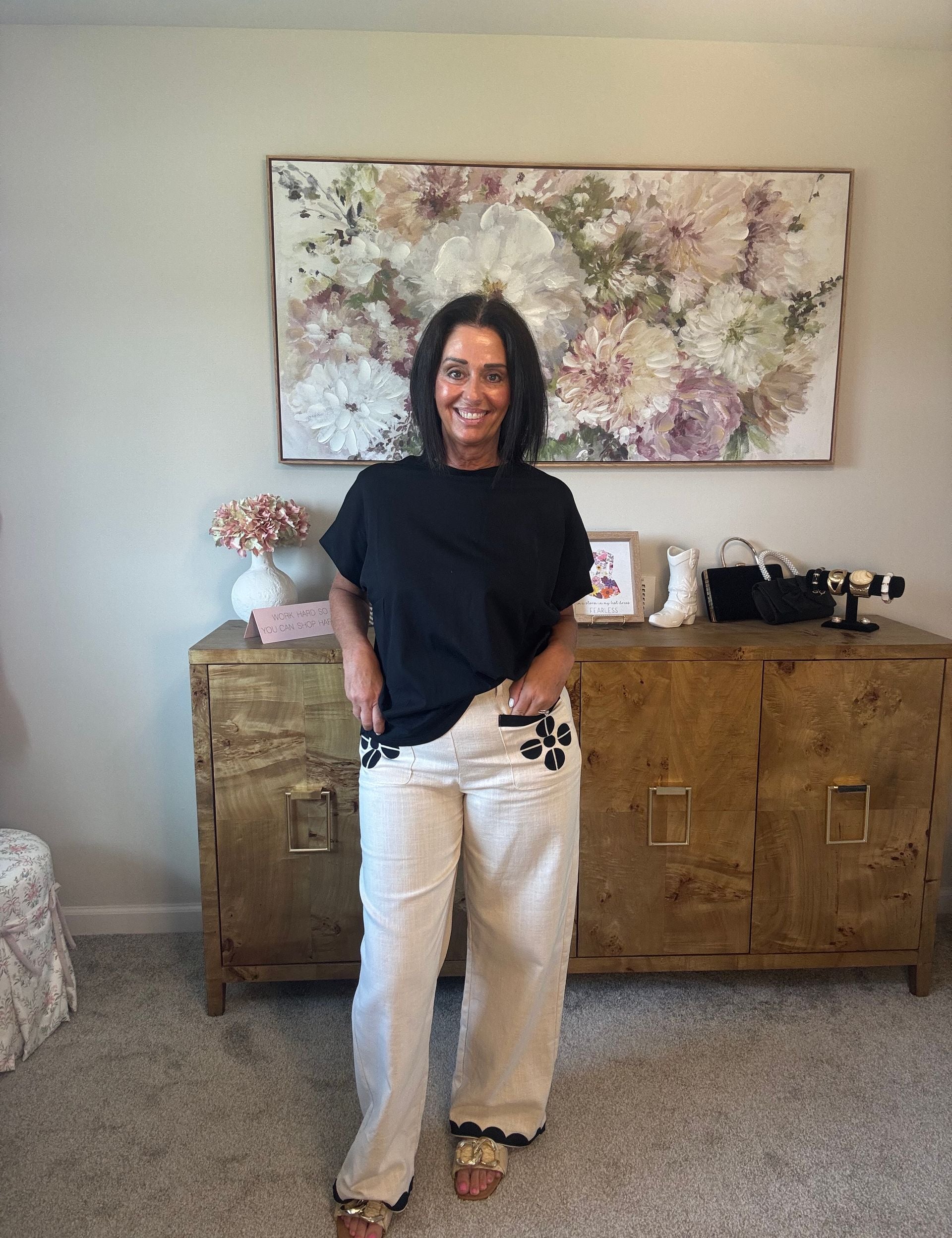 Black Contrasting Embroidery Pants