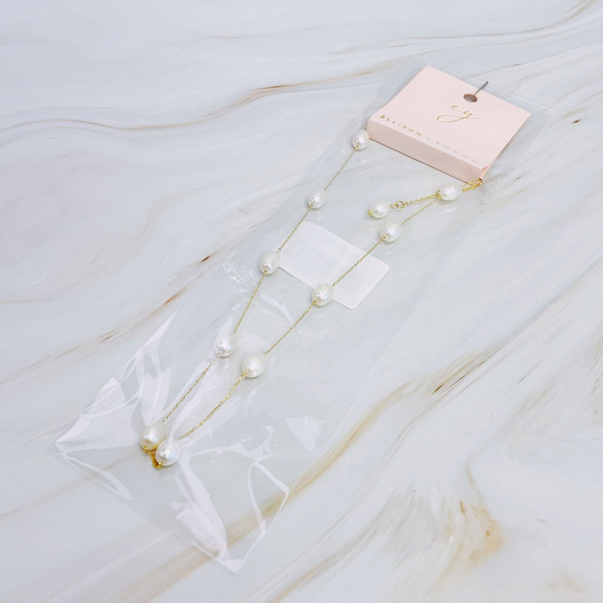 Esther Freshwater Pearl Necklace