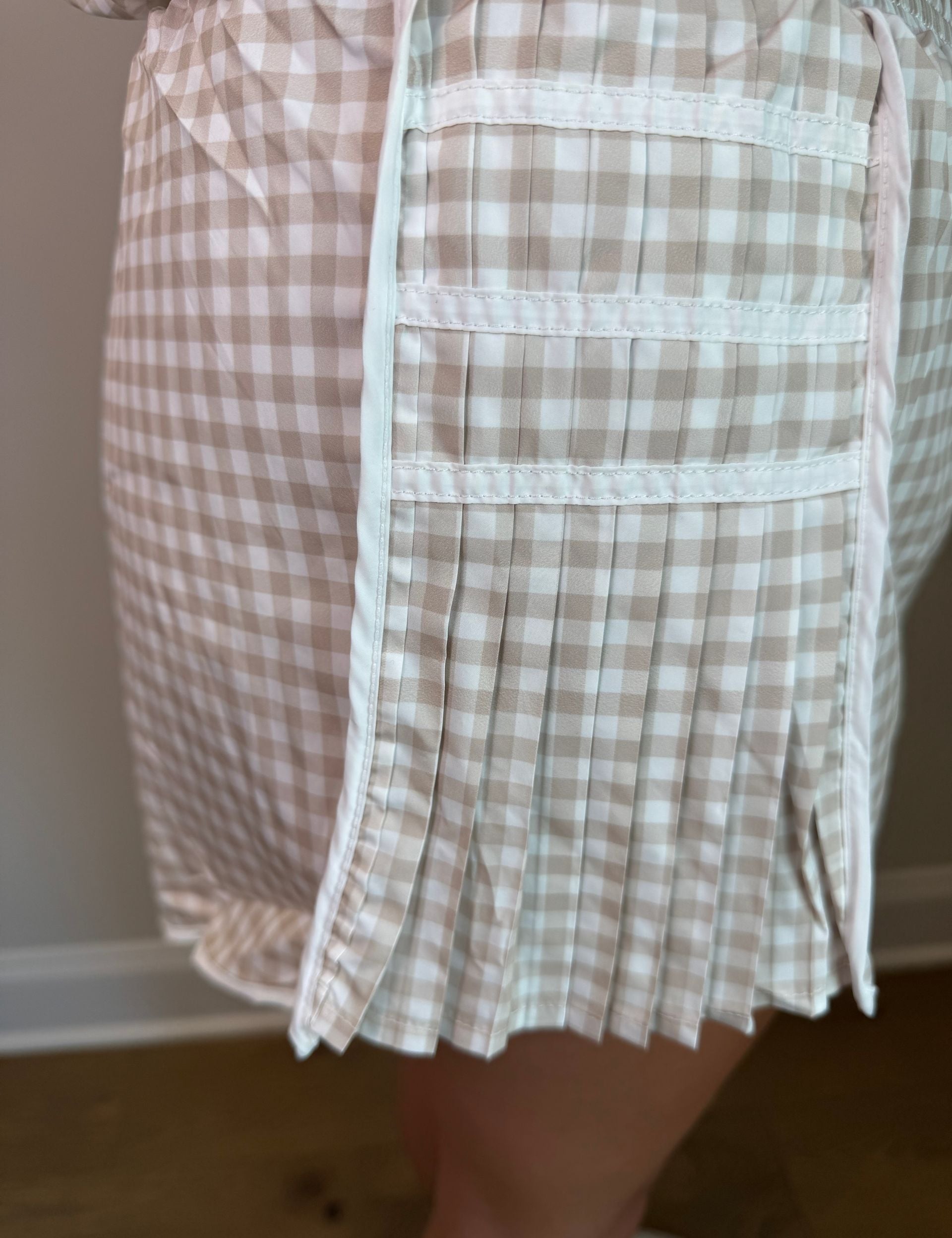 Lightweight Gingham shorts