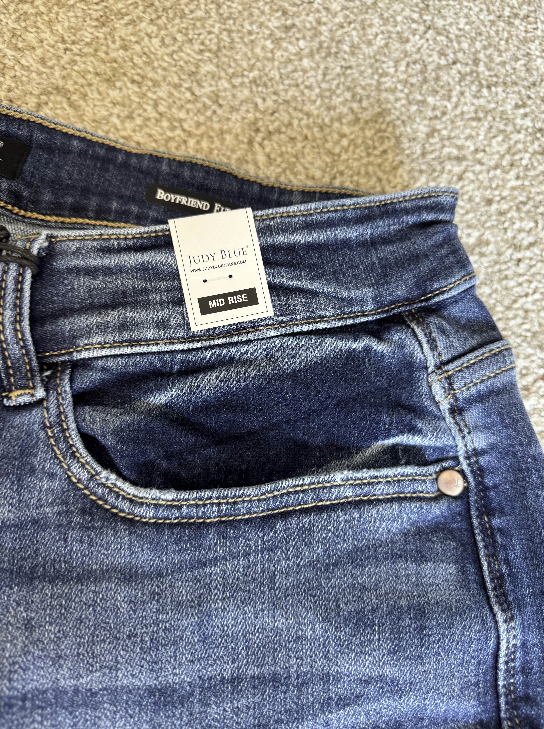 Judy Blue Mid Rise Cuffed Boyfriend Jean (Plus Size)