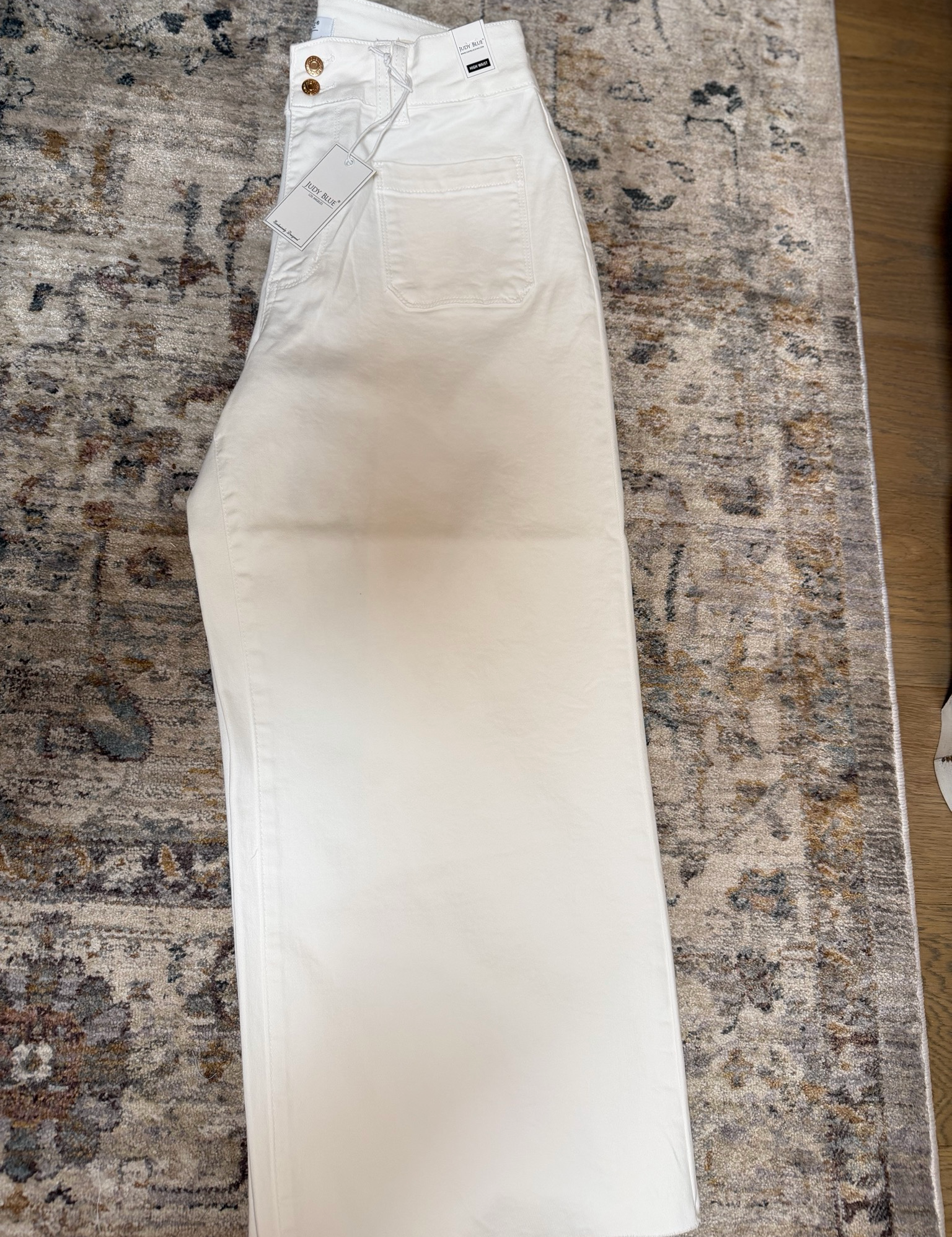 Judy Blue Plus White Crop Raw Hem Jeans