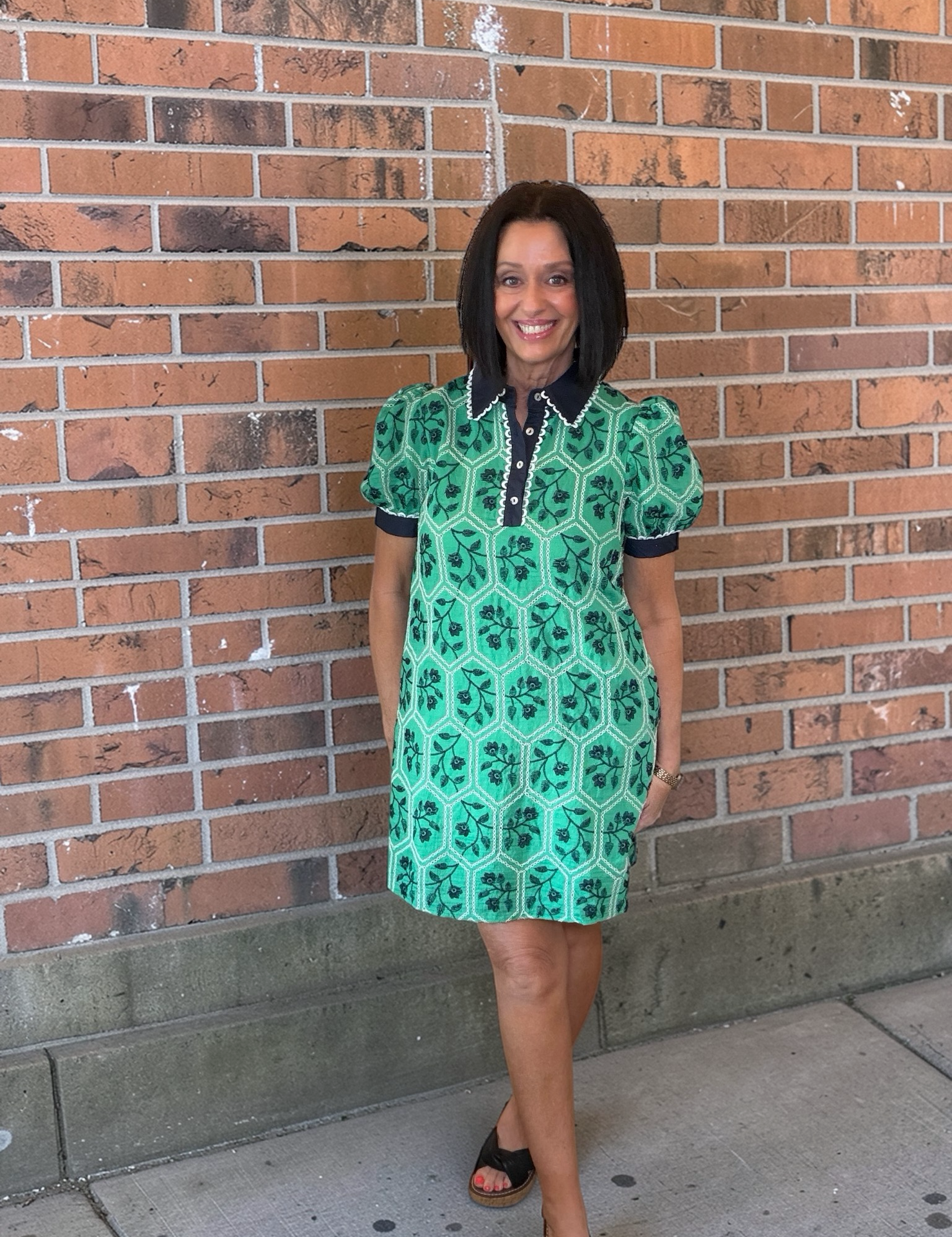 Green Floral Embroidery Short Dress