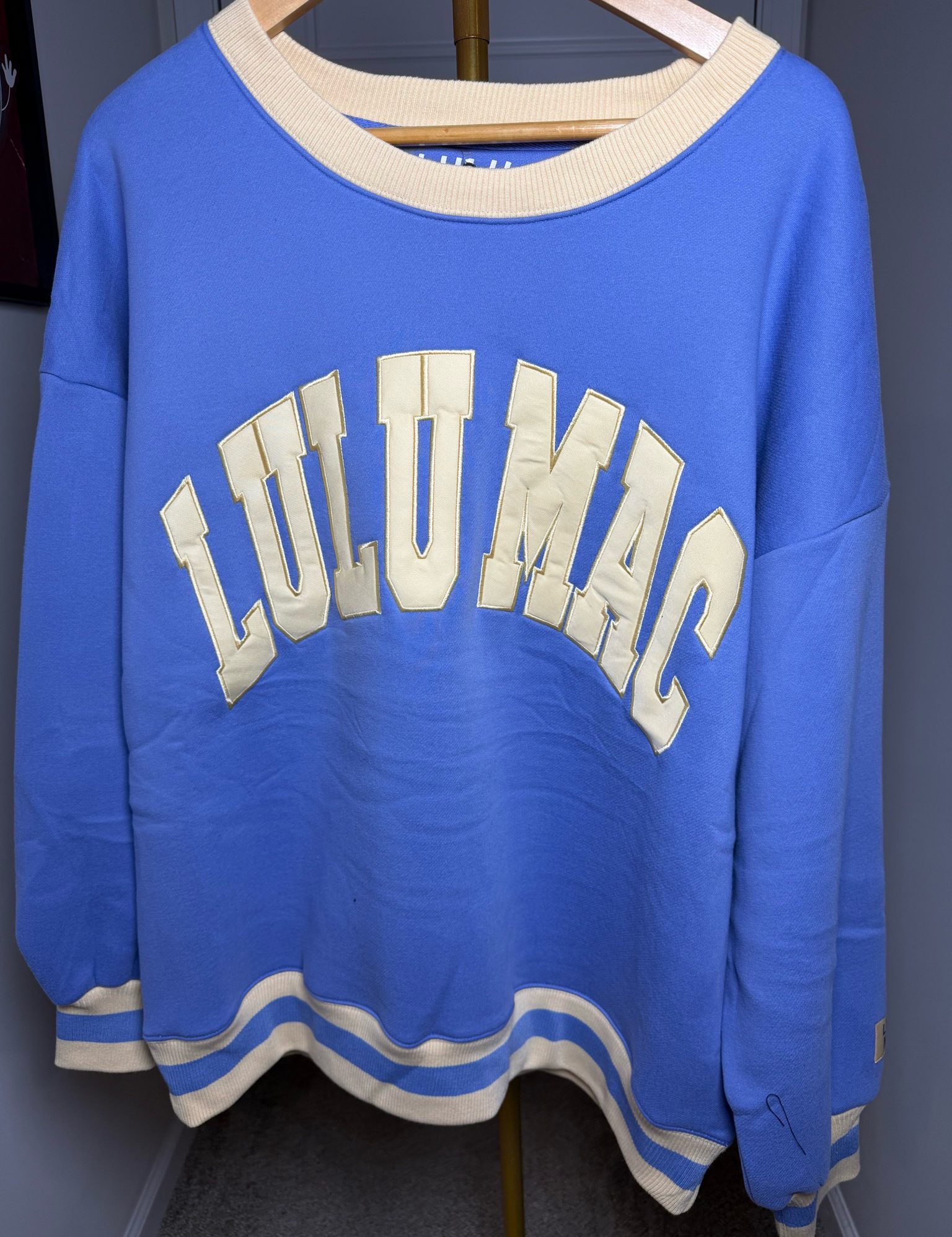 yellow Sweatshirt