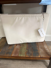 Case- Mate organizer/insert