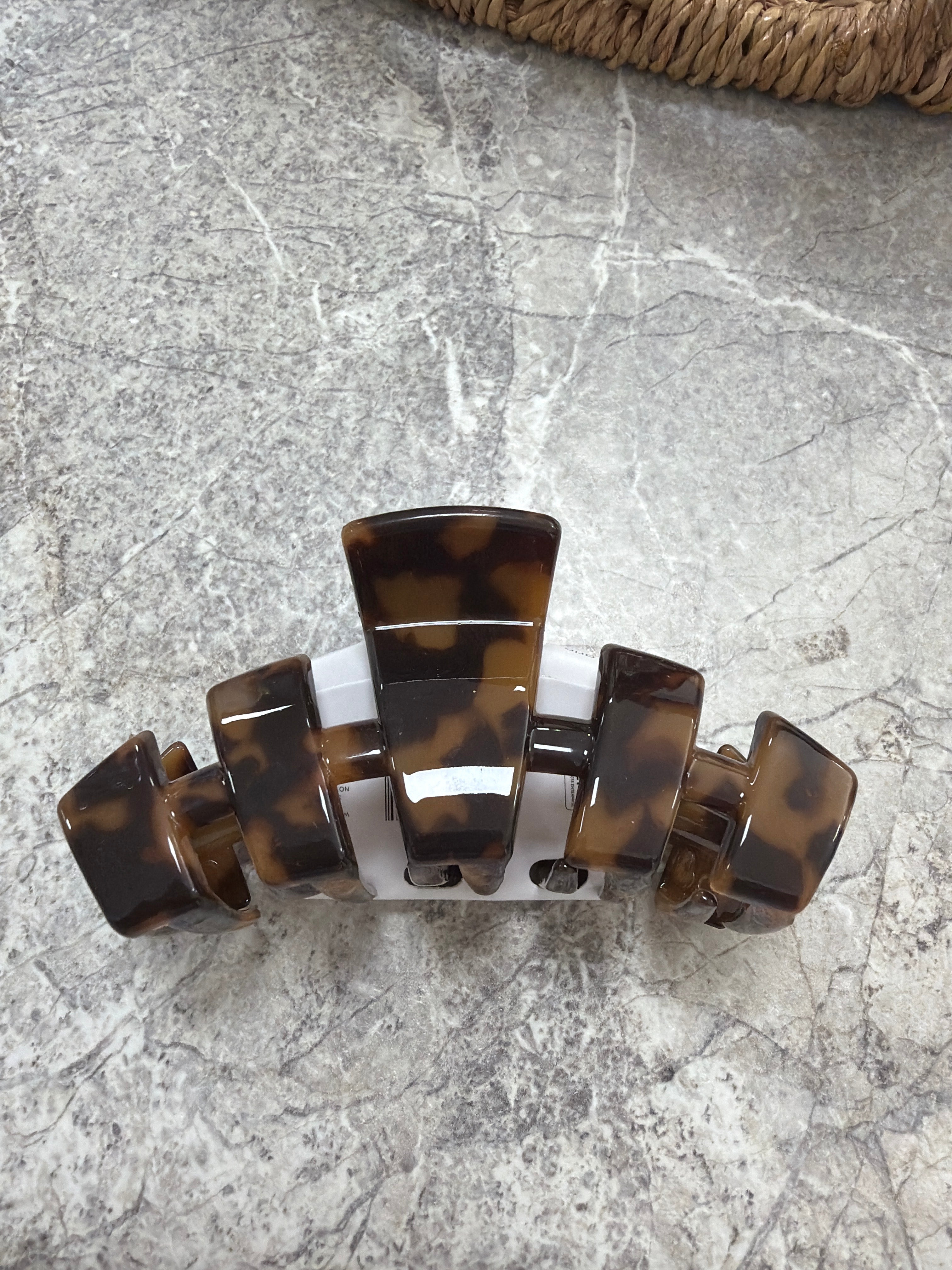 Teleties tortoise medium classic hair clip
