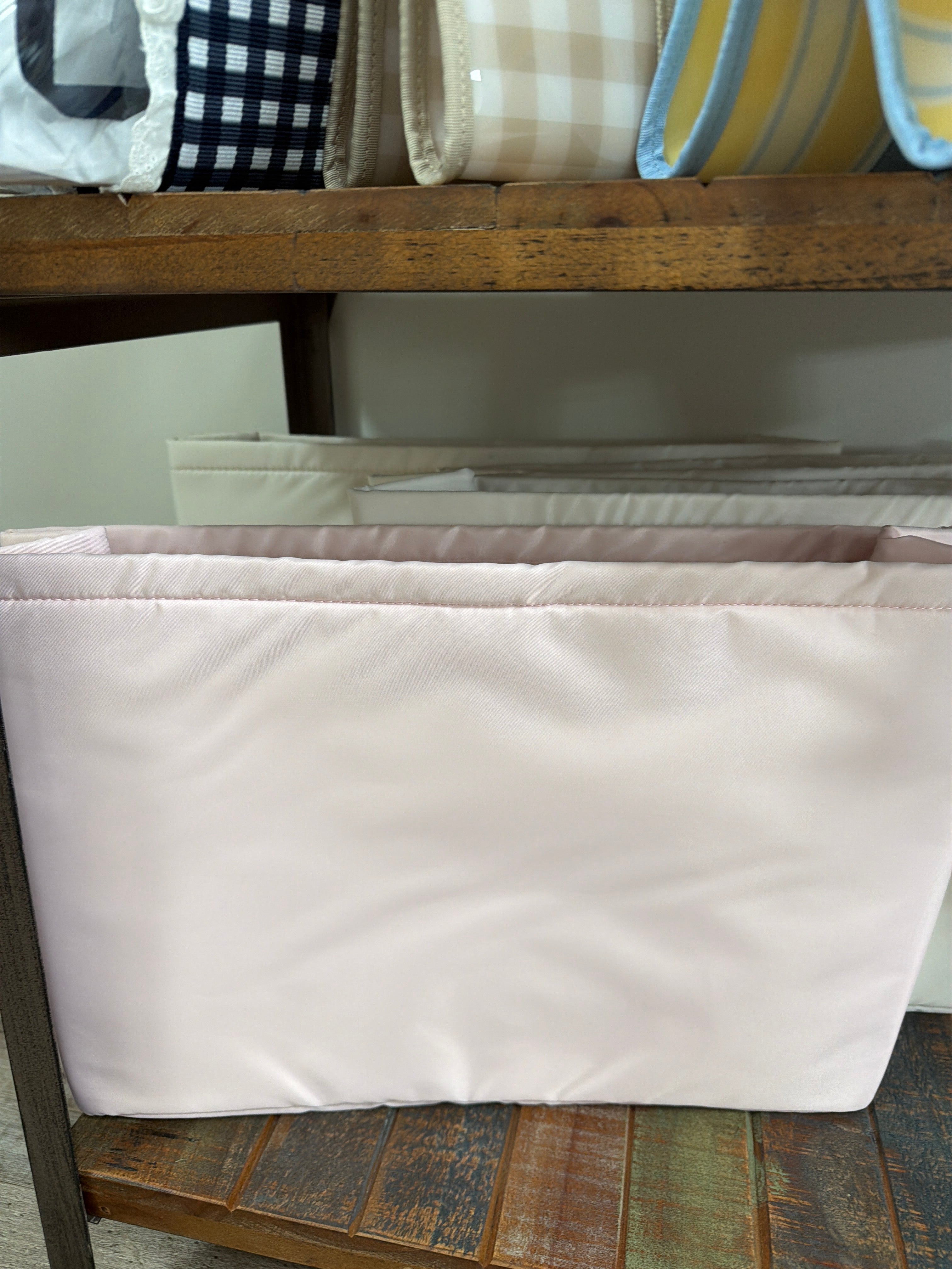 Case- Mate organizer/insert