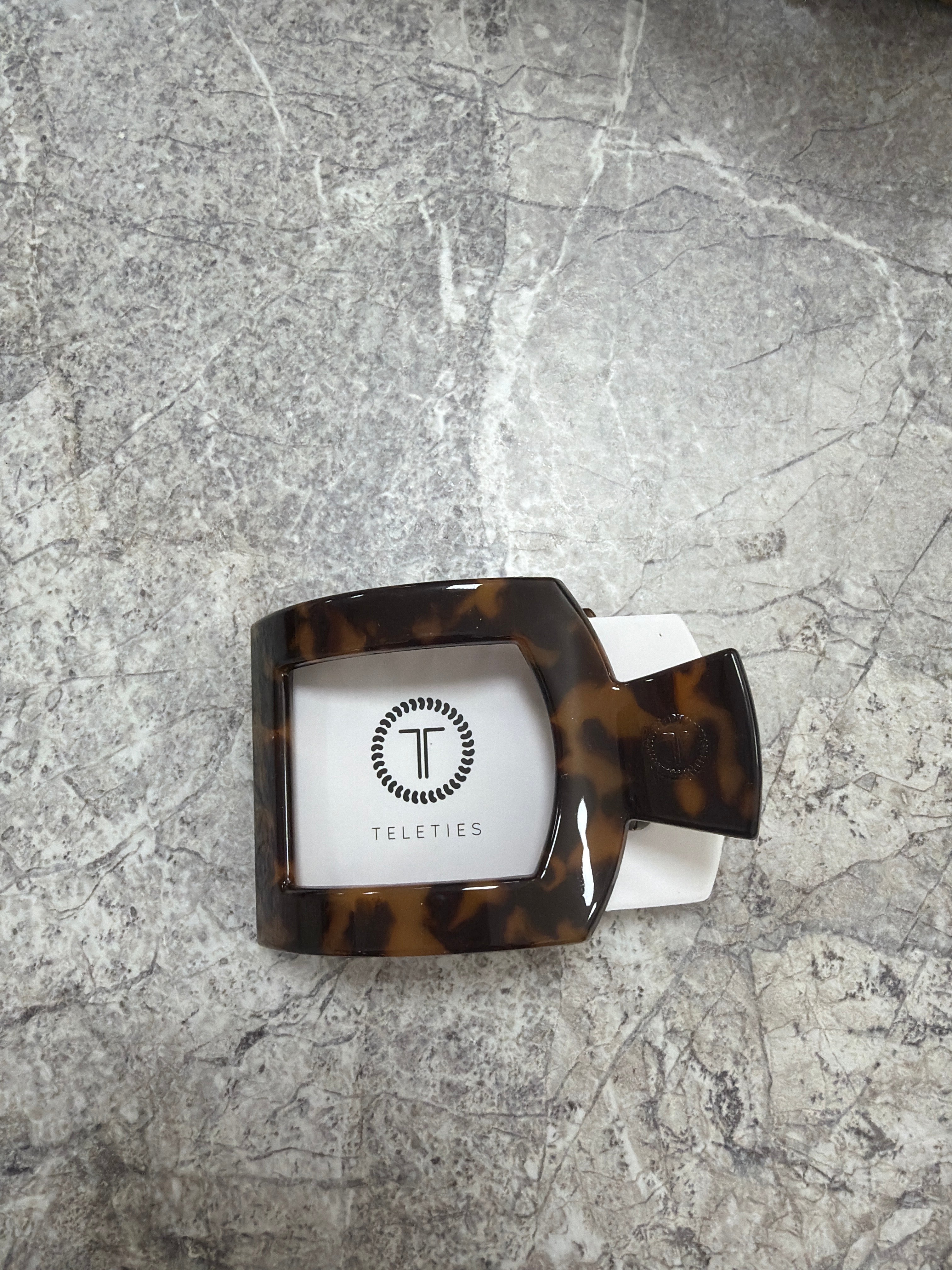 Teleties small tortoise  flat square hair clip
