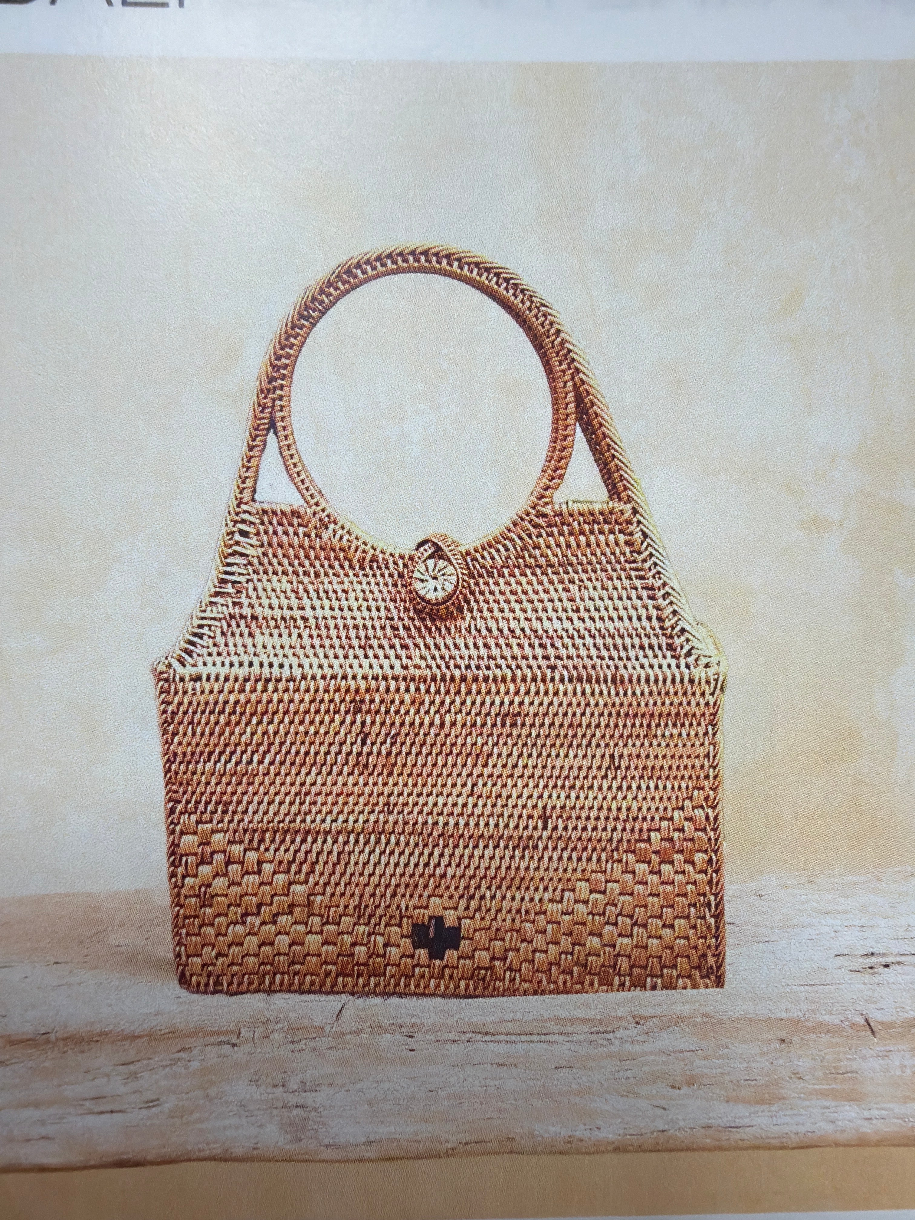 Round handle handbag