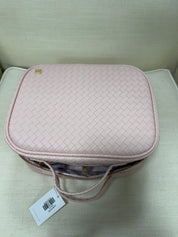 LUXE TRVL Cosmetic Toiletry Case - WOVEN SHELL pink