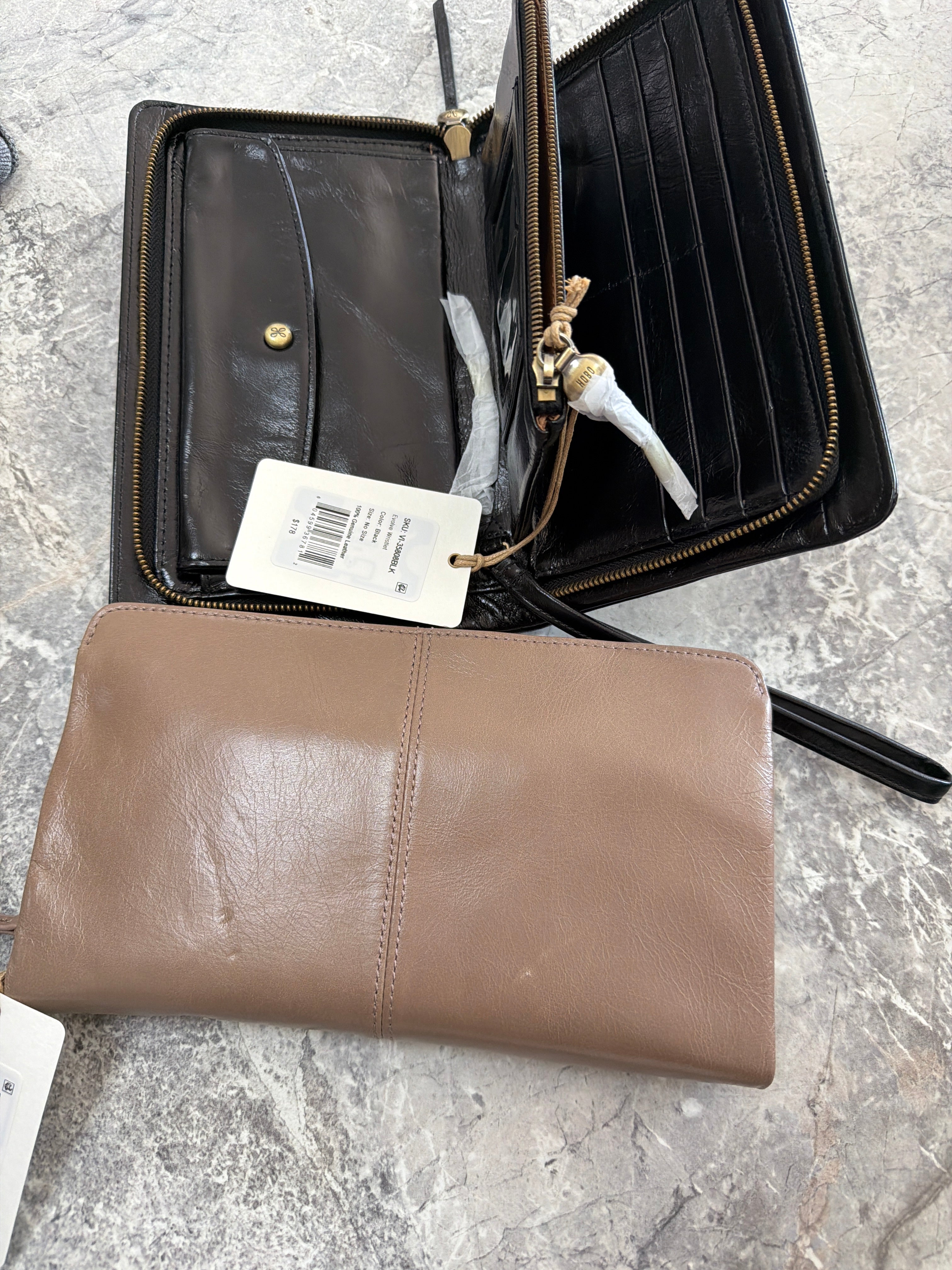 Hobo Evolve Wristlet